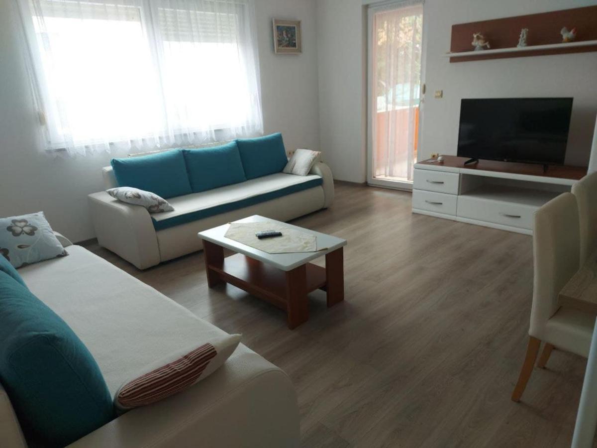 Bluegum Apartments Ližnjan Extérieur photo
