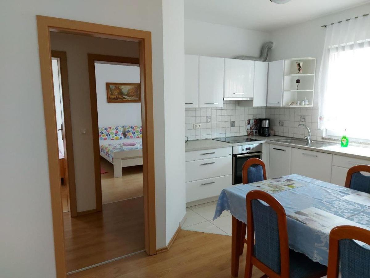 Bluegum Apartments Ližnjan Extérieur photo